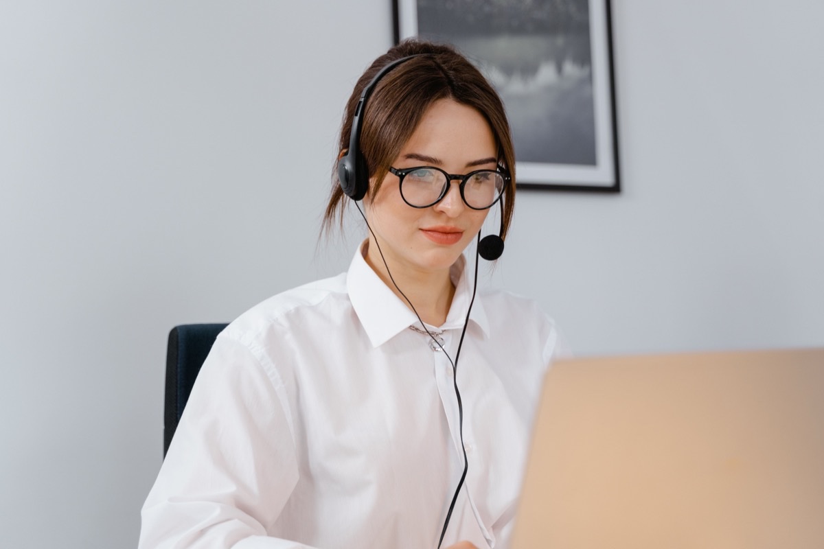 A Dorien support specialist ready to help
